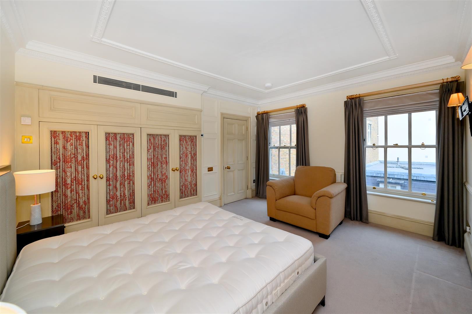 Eaton Square, Belgravia SW1W, 4 bedroom Flat, 15201340